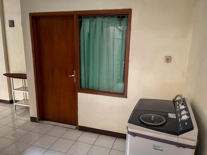 Dining Room 11