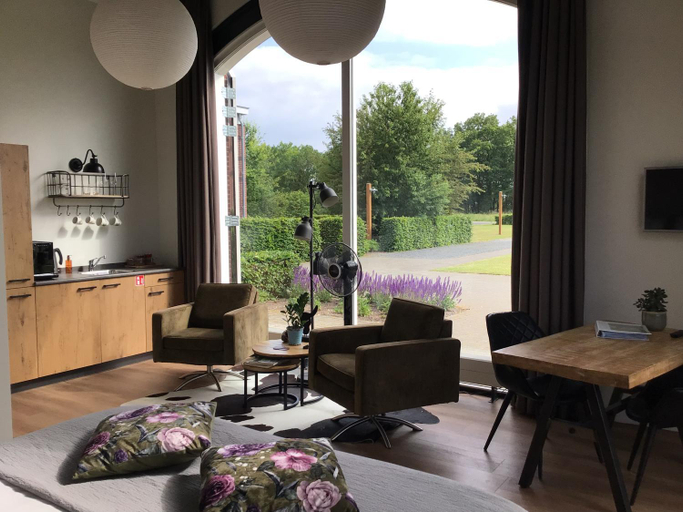 Others 4, B&B De Veluwe Hoeve, Brummen