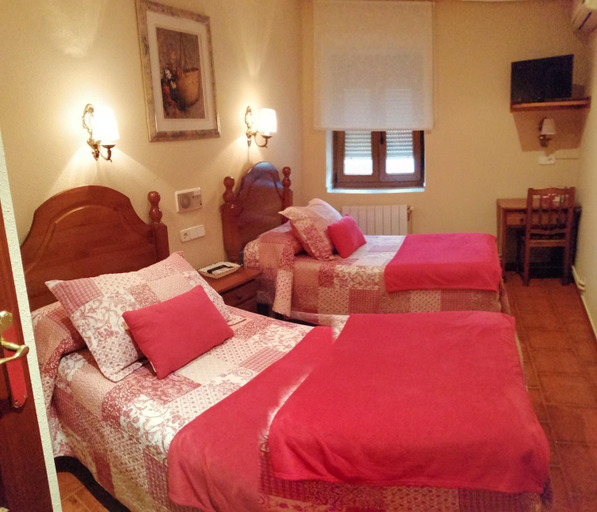Others 3, Hostal Mizmaya, Cantabria