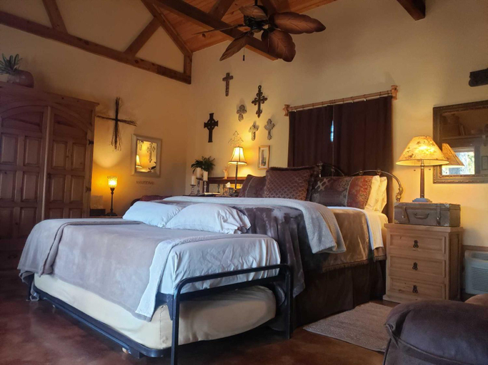 Others 3, Casitas at Madrona Ranch - Casita, Bandera
