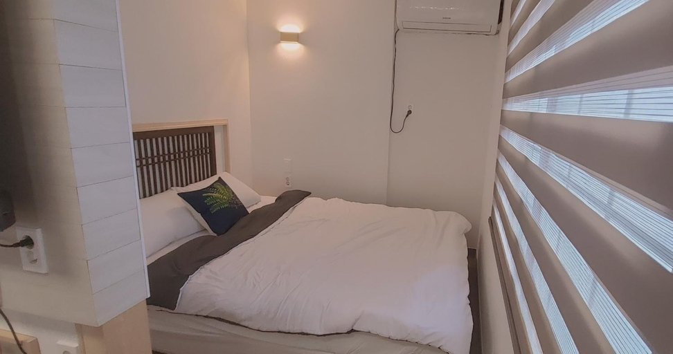 Bedroom 3, Jeju Soroan Pension, Seogwipo