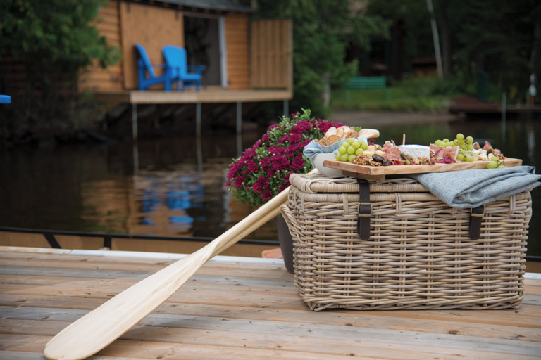 Sport & Beauty 3, Haliburton Post House, Haliburton