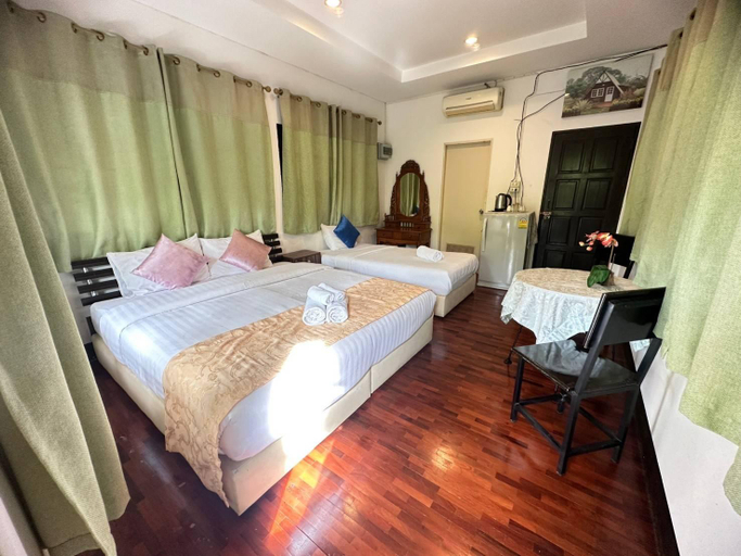 Bedroom 11