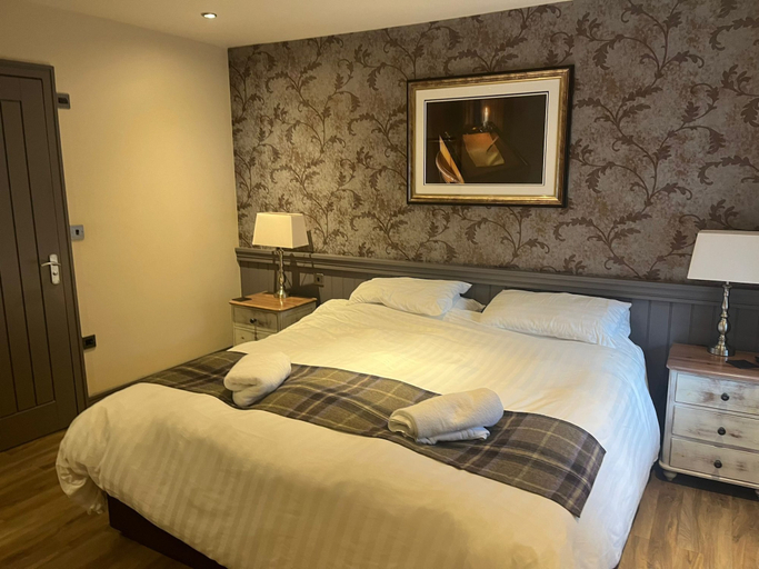 Bedroom 5, Kings Barn, Cumbria
