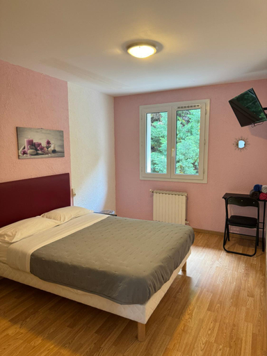 Bedroom, La Cascade, Aveyron