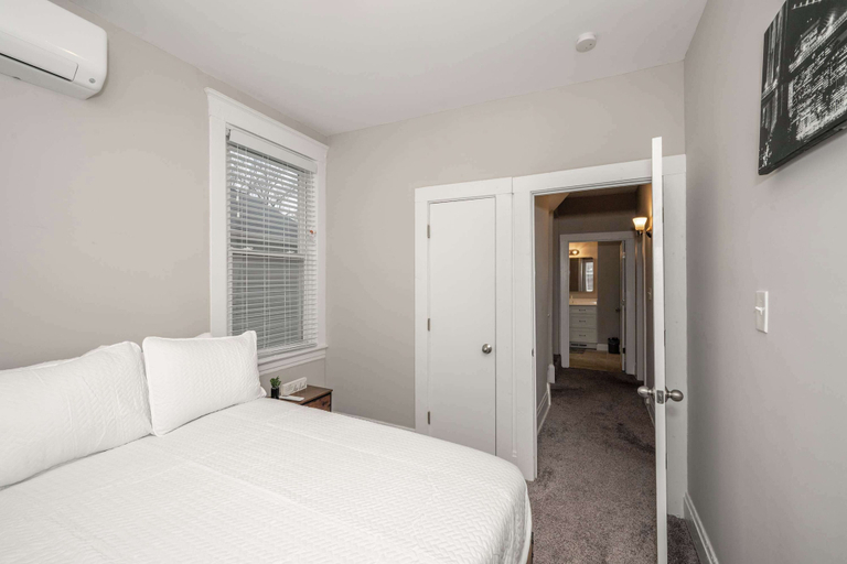 Bedroom 3, Queen City Homestead For 6!, Cincinnati