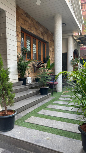 Others 5, COLIWO DEUX (COLIVE AND COWORK), Pune
