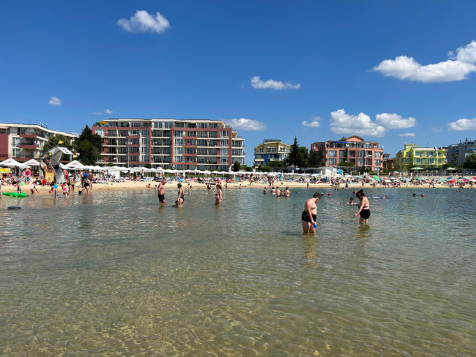 Others 4, Panorama-Chantall- izba Family, Nesebar