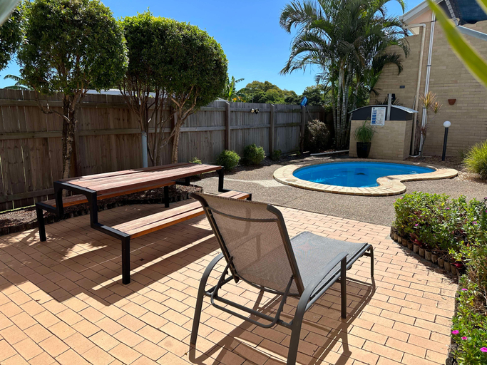 Sport & Beauty 5, Ambassador Motor Lodge, Hervey Bay - Pt A