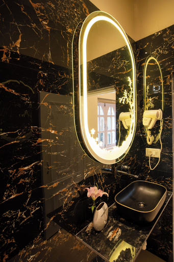 Bathroom 4, Emperor Ozran by Alaya Stays, North Goa