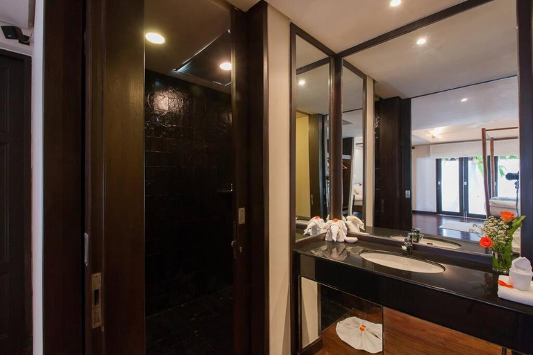Bathroom 4, Katamanda Katamalee Pool Villa Kata, Pulau Phuket