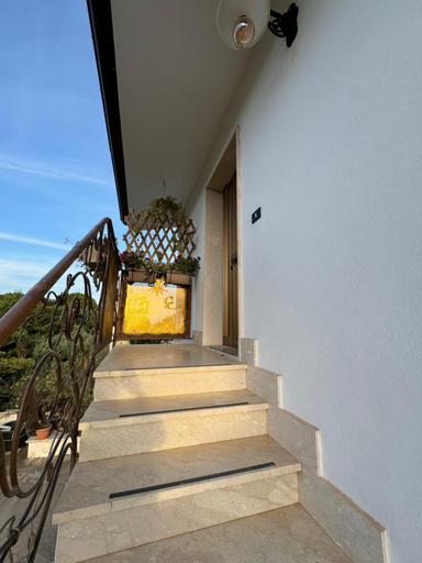 Others 5, Borgo Manfria, Caltanissetta