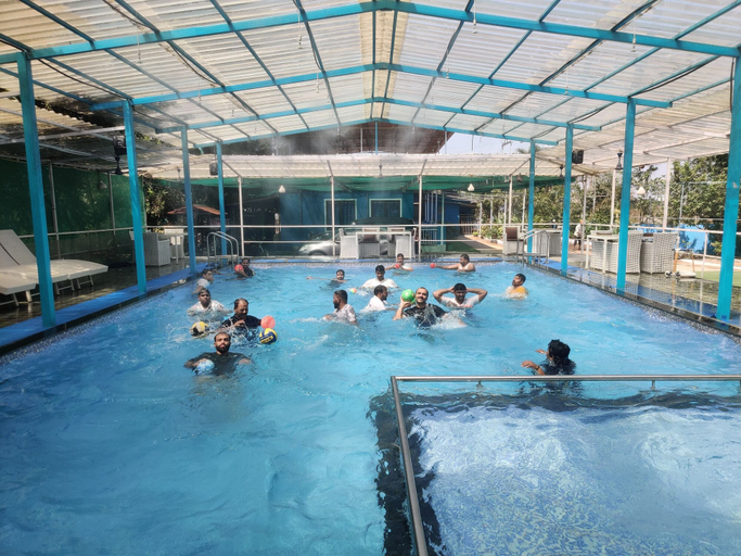 Sport & Beauty 3, Supriti's Farmington Splash Resort, Raigarh