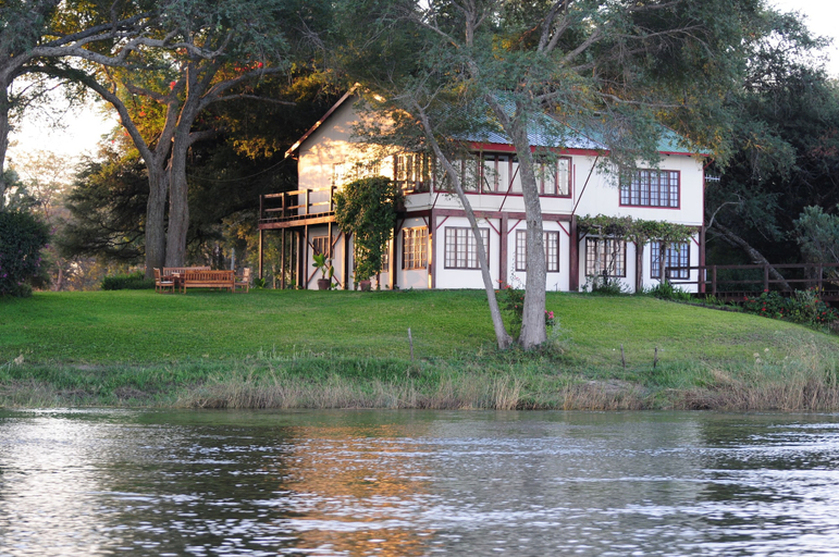 Exterior & Views 2, Kayube Estates, Livingstone