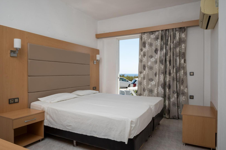 Bedroom 3, Gardenia Hotel, South Aegean