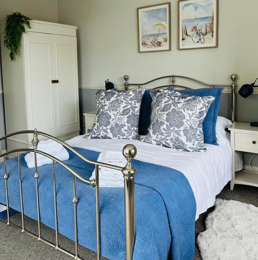 Bedroom 1, Bettys, Cambridgeshire
