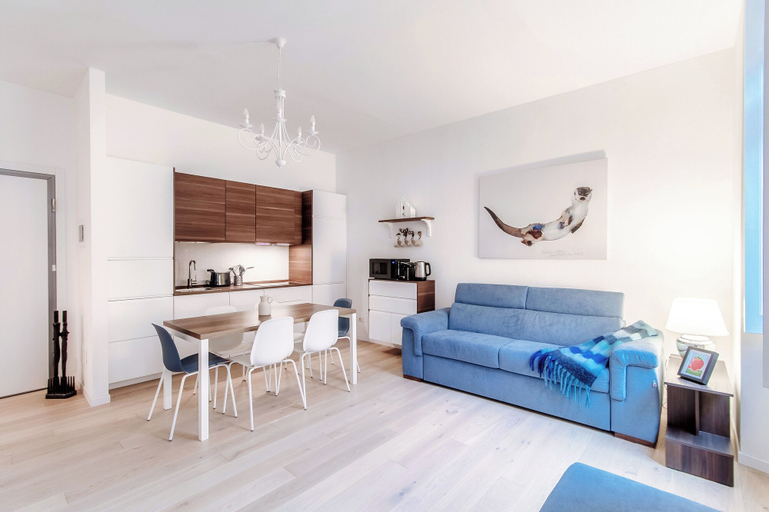 Others 5, Pleasant Family Apt next to Lake Como, Como