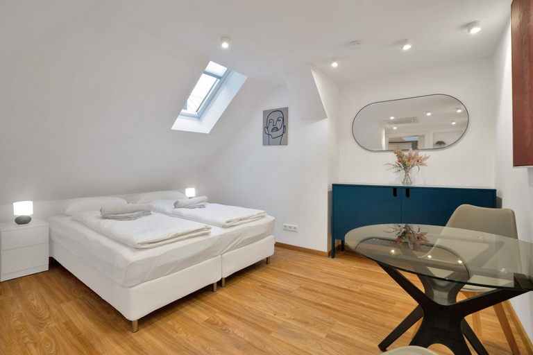 Bedroom 21
