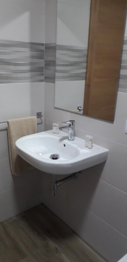 Bathroom 2, Pension Casa do Gallo Sarria, Lugo