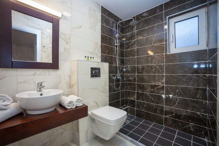 Bathroom 5, Elounda Residence Resort & Waterpark, Crete