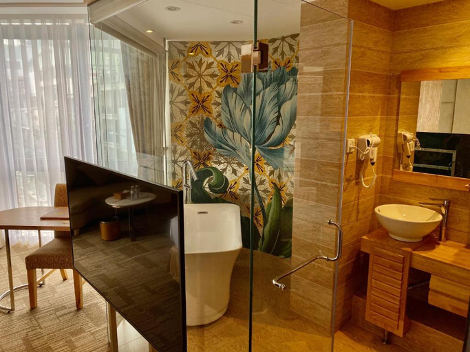 Bathroom 2