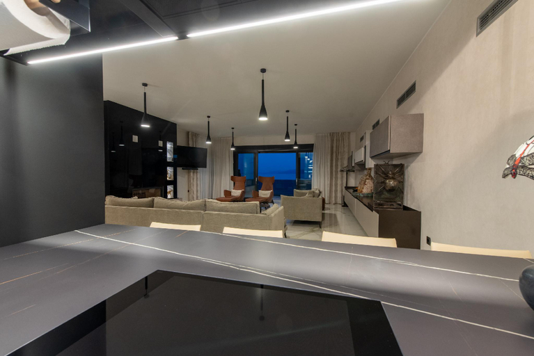 Others 3, Luxury oasis w/ 2 pools in Rijeka, Rijeka