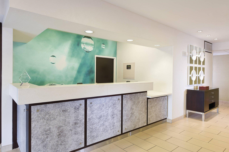 Public Area, SpringHill Suites Phoenix North, Maricopa