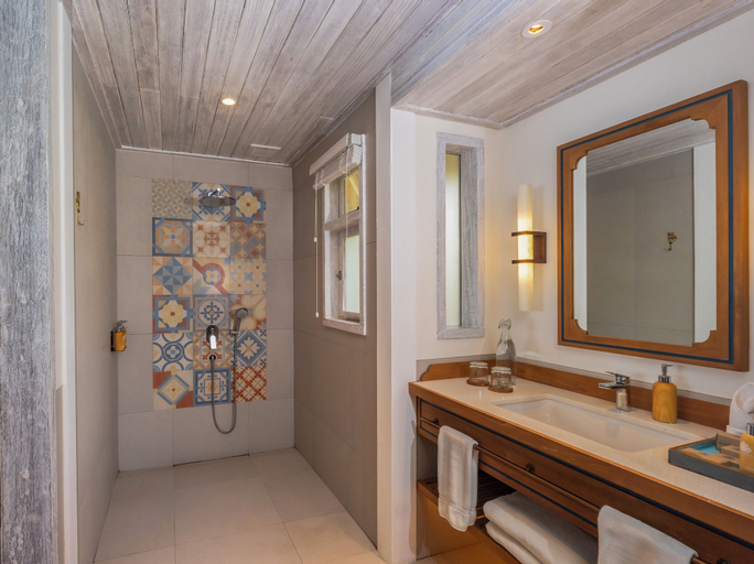 Bathroom 6