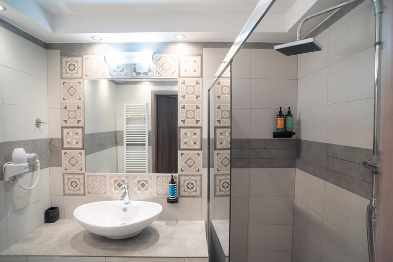 Bathroom, Aegli Suites, Central Greece