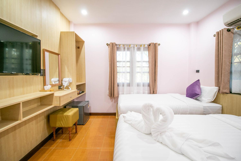 Bedroom 10