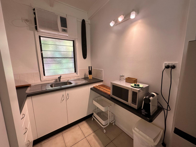 Others 4, Magnetic Island Resort Studio, Magnetic Island
