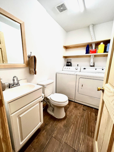 4, Cozy Hunter Cabins, Greene