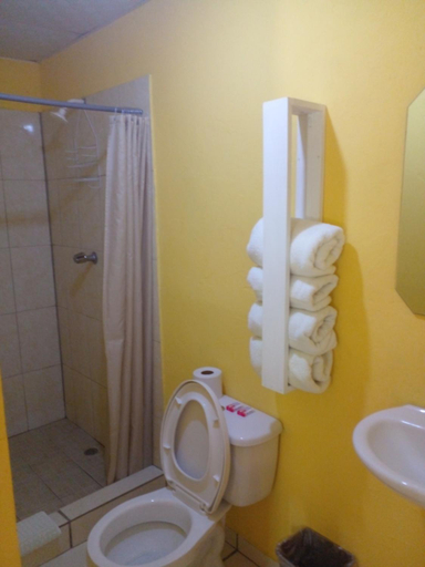 Bathroom 3, Cabanas Martina Surf Playa Guanico, Tonosí
