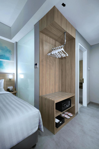Bedroom 16