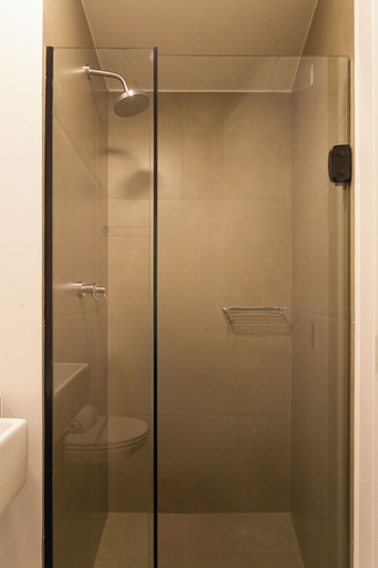 Bathroom 3, On Melo Alves R, São Paulo