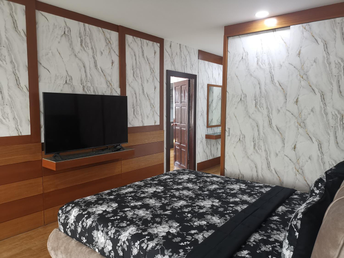 Bedroom 9