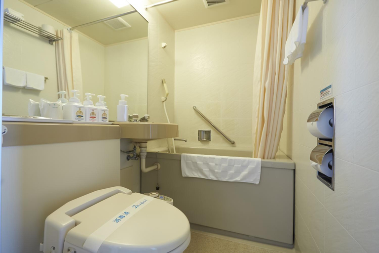 Bathroom 8
