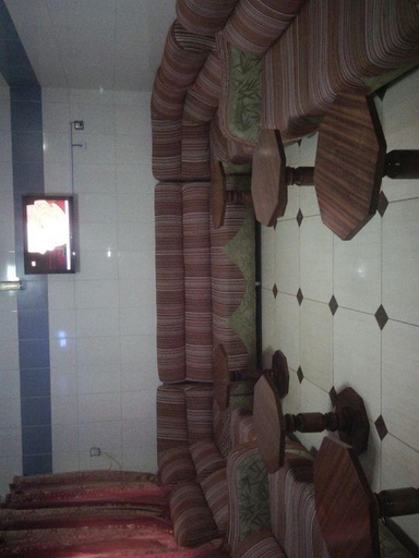 Others 3, Hotel Geneza, Abakalik