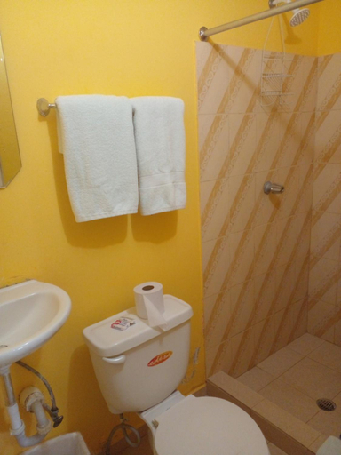 Bathroom 3, Cabanas Martina Surf Playa Guanico, Tonosí