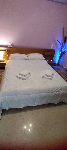 Bedroom 2, Natalys 2 Bd Gorgeous Apt in Volos, Thessaly
