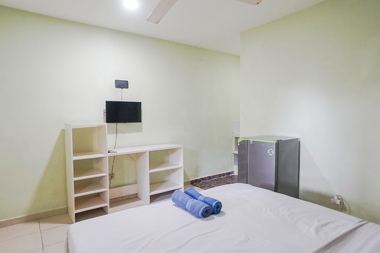 Bedroom 12