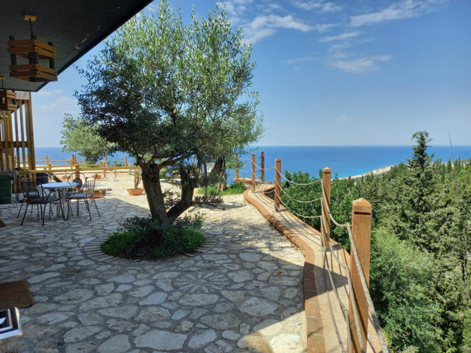 Food & Drinks 4, Rahoni Park & Apartments, Vlorës