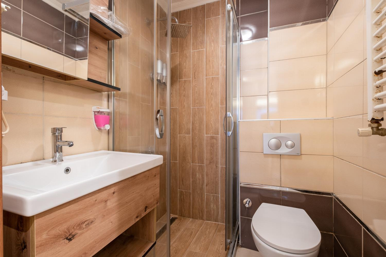 Bathroom 2, Fulya Suit Hotel, Beşiktaş