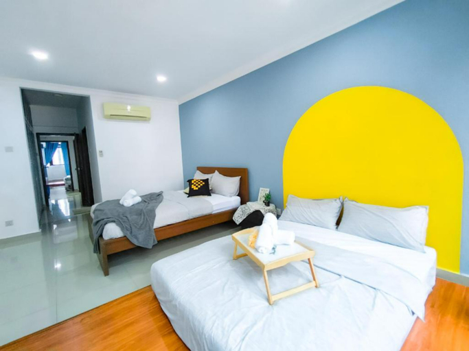 Bedroom 12