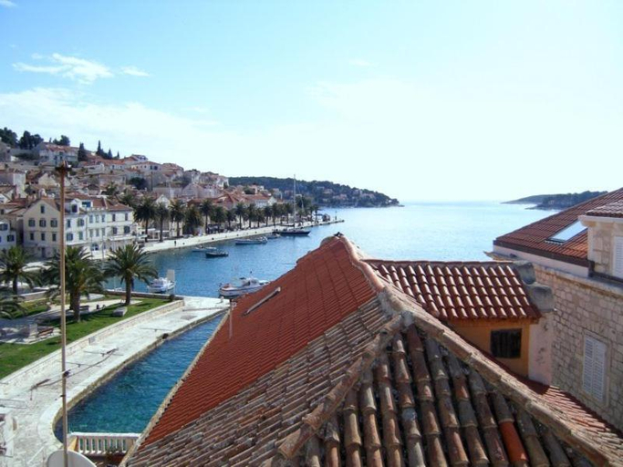 Others 5, Cheap Sleep Marinero, Hvar