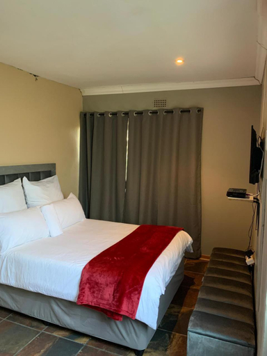Others 2, King of J Guesthouse, eThekwini
