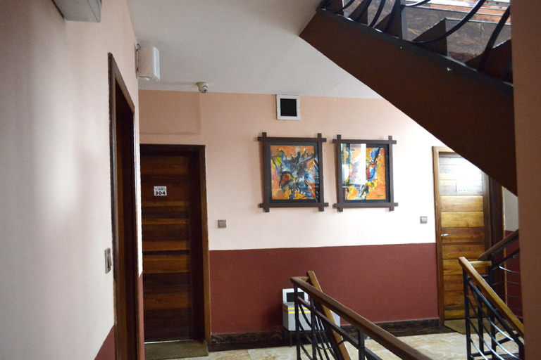 Public Area 3, Valiha Hotel, Analamanga