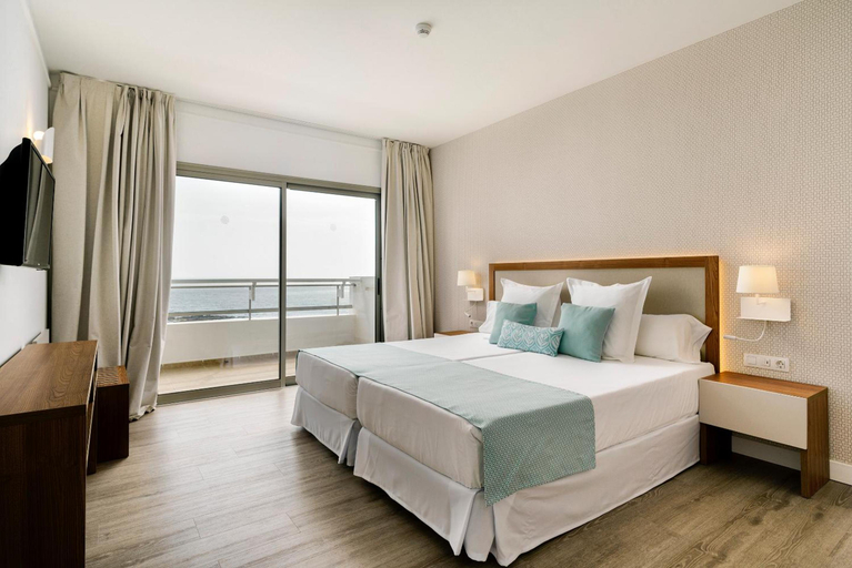 Bedroom 2, Alua Atlantico Golf Resort, Santa Cruz de Tenerife