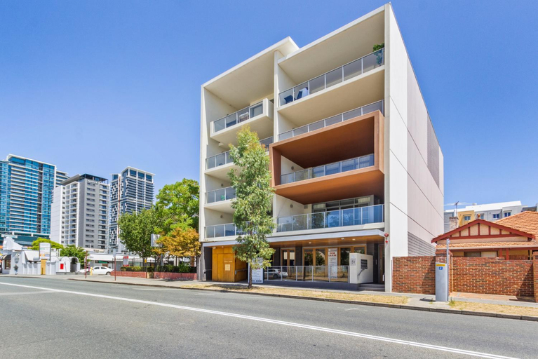 2bdrm Skyline Views - Prime for River, WACA, OPTUS Stadium, Perth