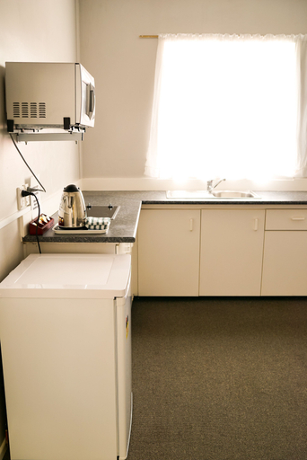 Others, Alpers Lodge & Conference Centre, Waitakere